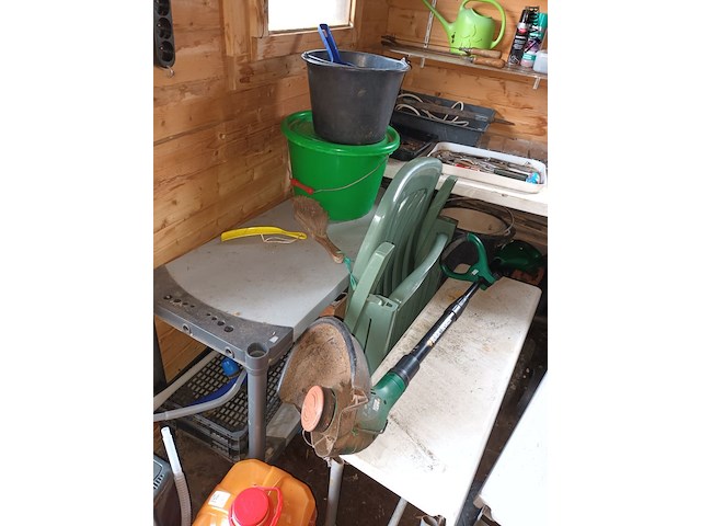 Lot 78 - diversen. inhoud tuinhuis - afbeelding 5 van  19