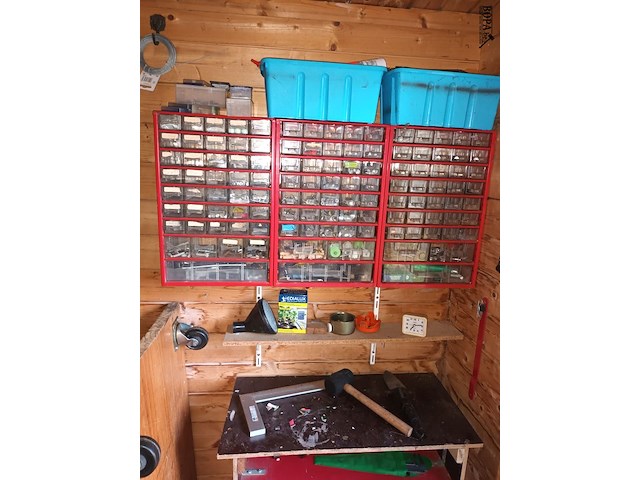 Lot 78 - diversen. inhoud tuinhuis - afbeelding 12 van  19