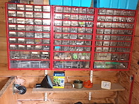 Lot 78 - diversen. inhoud tuinhuis - afbeelding 12 van  19