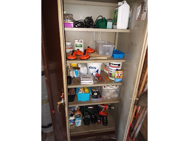 Lot 78 - diversen. inhoud tuinhuis - afbeelding 19 van  19