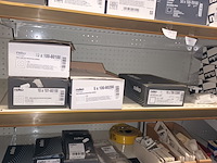 Lot 78 - elektriciteitsmateriaal niko. inhoud rek - afbeelding 1 van  6