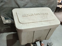 Lot 78 - plooicaravan alpen kreuzer - afbeelding 2 van  7
