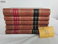 Lot 78 - serie boeken, encyclopedie toen en nu van '40-'45, 5 stuks - afbeelding 1 van  1