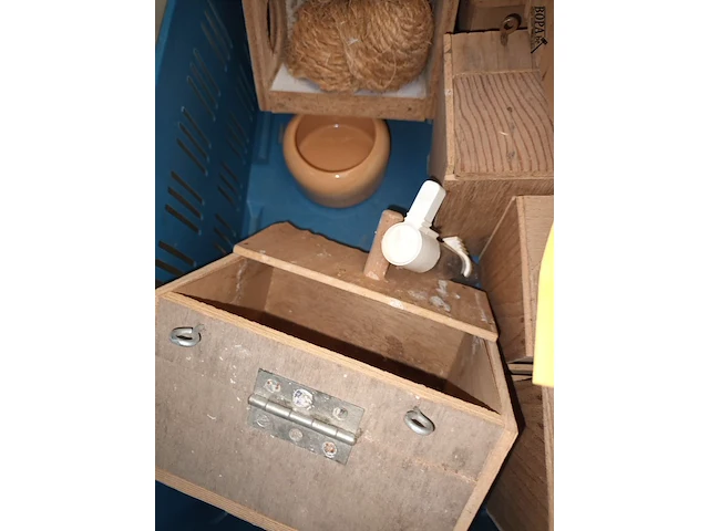 Lot 78 - vogelkastjes - afbeelding 3 van  4