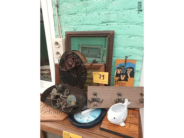 Lot 79 - decoratie. 12 stuks - afbeelding 1 van  4