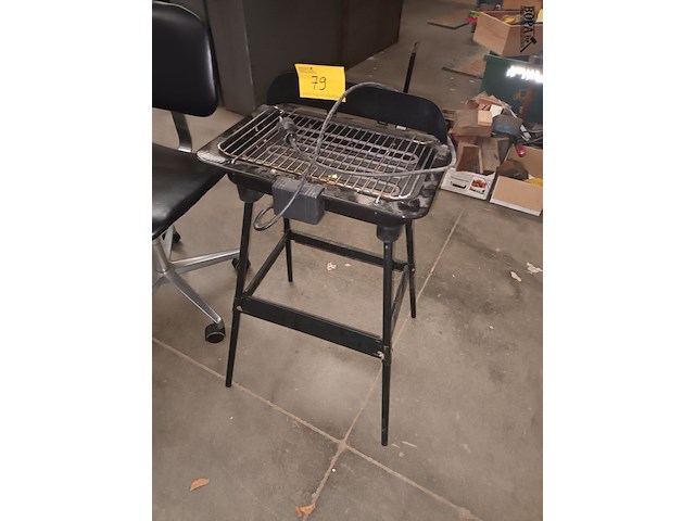 Lot 79 - elektrische bbq - afbeelding 1 van  3