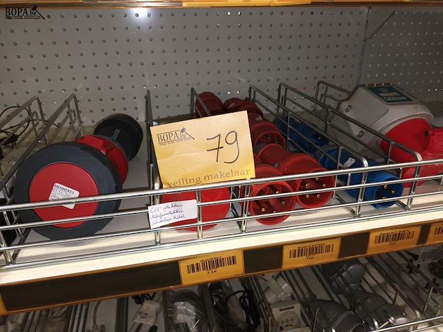Lot 79 - materiaal voor elektrische installaties - afbeelding 4 van  9