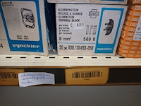 Lot 79 - materiaal voor elektrische installaties - afbeelding 8 van  9