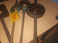 Lot 79 - snijplaathouder. 4 stuks - afbeelding 2 van  3