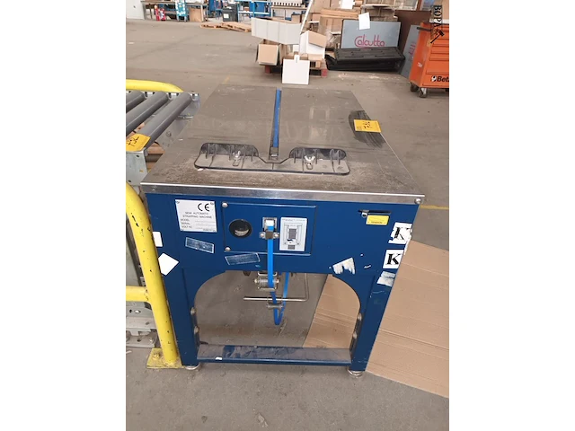 Lot 791 - strapping machine - afbeelding 3 van  4