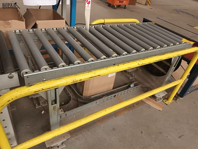 Lot 792 - rollen transportband met weegschaal - afbeelding 3 van  4