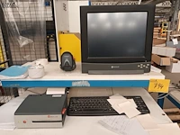 Lot 794 - metalen werkpost tafel. 2 stuks - afbeelding 2 van  4