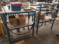 Lot 794 - metalen werkpost tafel. 2 stuks - afbeelding 4 van  4