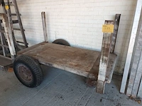 Lot 799 - transportkar - afbeelding 1 van  3