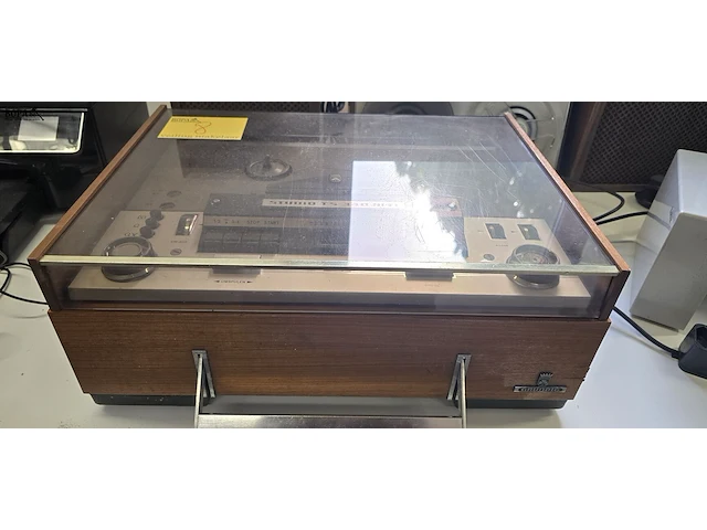 Lot 8 - bandopnemer grundig studio ts 340 hi-fi - afbeelding 1 van  6