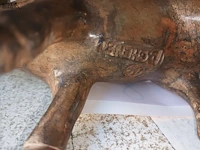 Lot 8 - bronzen varken pierre chenet - afbeelding 4 van  4