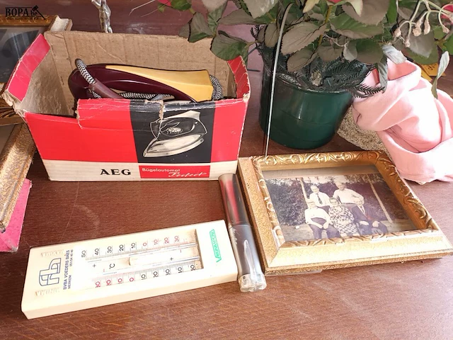 Lot 8 - decoratie. 15 stuks - afbeelding 5 van  5