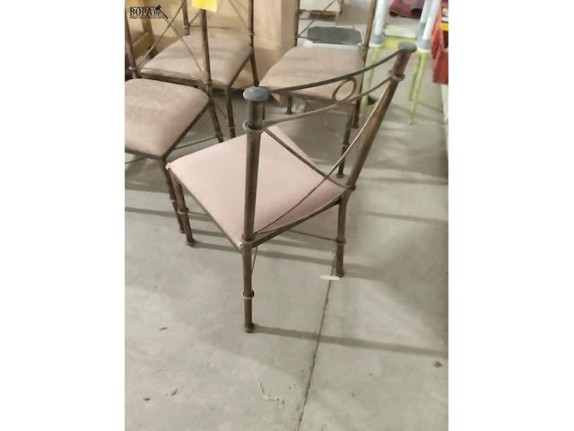 Lot 8 - eetkamer stoelen. 4 stuks - afbeelding 2 van  2