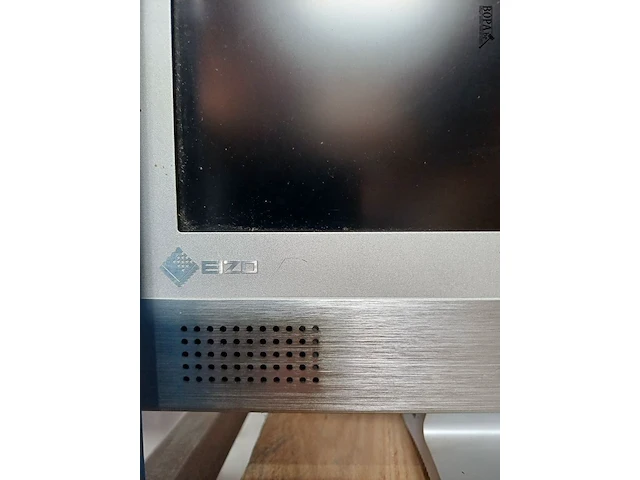 Lot 8 - eizo monitoren - 2 stuks - afbeelding 2 van  4
