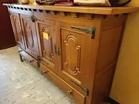 Lot 8 - houten dressoir kast - afbeelding 2 van  3