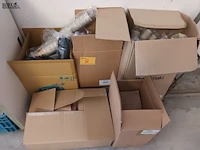 Lot 8 - koffiebekers en papieren zakken - afbeelding 1 van  5