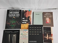 Lot 8 - lot boeken, klassieke muziek, 8 stuks - afbeelding 2 van  2