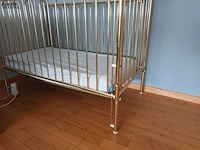 Lot 8 - metalen kinderbed - afbeelding 3 van  5