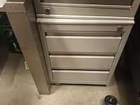 Lot 8 - metalen ladeblokken. 2 stuks - afbeelding 2 van  2