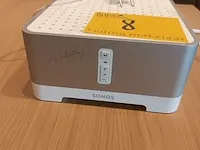 Lot 8 - sonos model connect amp - afbeelding 2 van  4