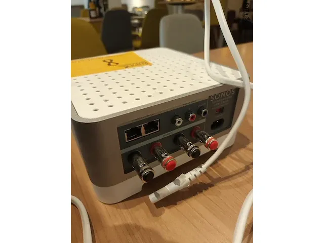 Lot 8 - sonos model connect amp - afbeelding 3 van  4