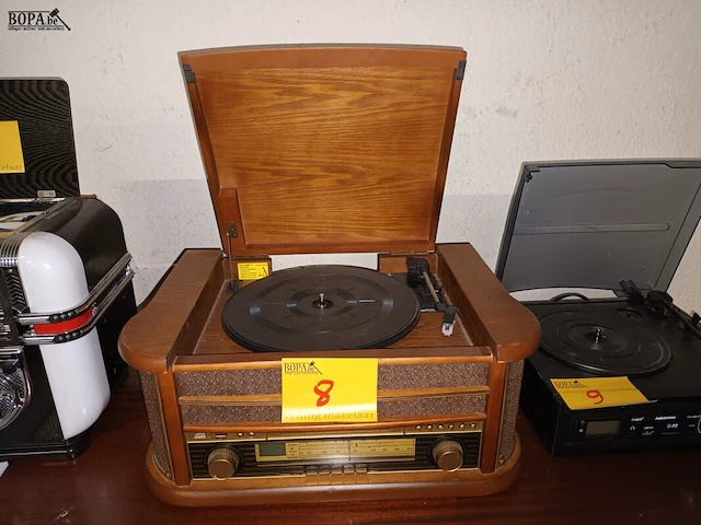 Lot 8 - soundmaster multi audio player - afbeelding 1 van  5