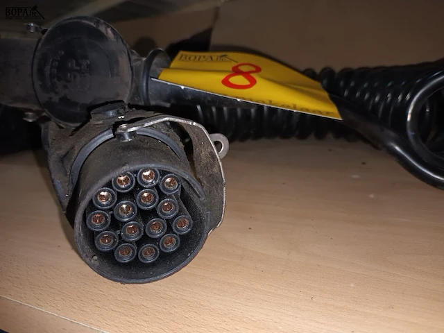 Lot 8 - spiraal verlengkabel - afbeelding 3 van  3