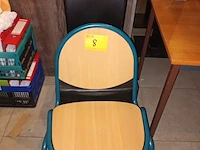 Lot 8 - stoel. 2 stuks - afbeelding 1 van  4