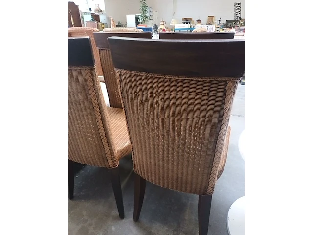 Lot 8 - stoelen. 4 stuks - afbeelding 4 van  5