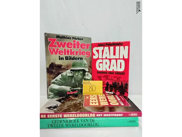 Lot 80 - lot boeken, 1e en 2e wereldoorlog, 4 stuks - afbeelding 1 van  1