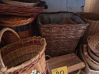 Lot 80 - rieten mandjes. 27 stuks - afbeelding 3 van  4