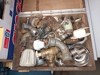 Lot 81 - lot werkmateriaal - afbeelding 2 van  5
