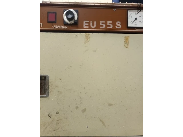 Lot 811 - heating cabinet jouan. 2 stuks - afbeelding 2 van  4