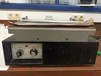 Lot 812 - labo apparatuur. 2 stuks - afbeelding 2 van  5