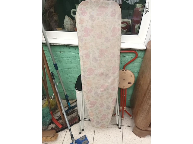 Lot 82 - lot schoonmaak materiaal. 35 stuks - afbeelding 2 van  6
