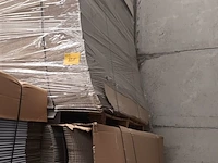 Lot 824 - pallet plooikarton. 3 stuks - afbeelding 4 van  4