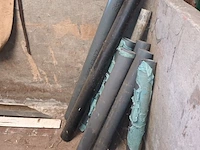 Lot 83 - pvc buizen en goten - afbeelding 2 van  3