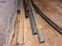 Lot 83 - pvc buizen en goten - afbeelding 3 van  3