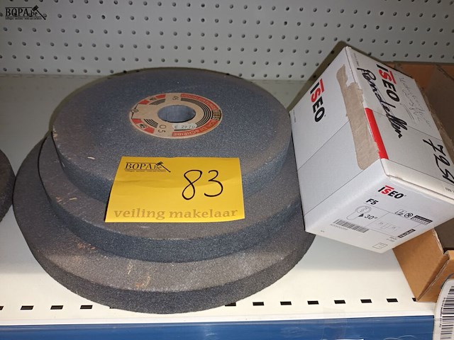 Lot 83 - slijpstenen. 18 stuks - afbeelding 3 van  5