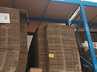 Lot 831 - pallet plooikarton. 2 stuks - afbeelding 3 van  3