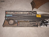 Lot 84 - auto onderdelen mercedes - afbeelding 2 van  4