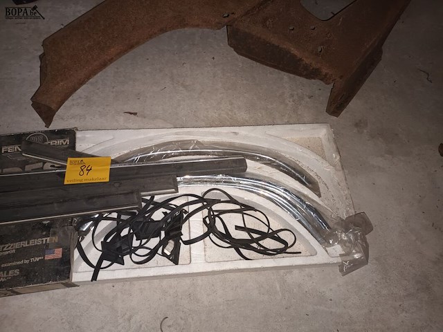 Lot 84 - auto onderdelen mercedes - afbeelding 3 van  4