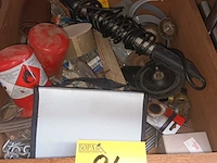 Lot 84 - doe-het-zelf materiaal - afbeelding 1 van  4
