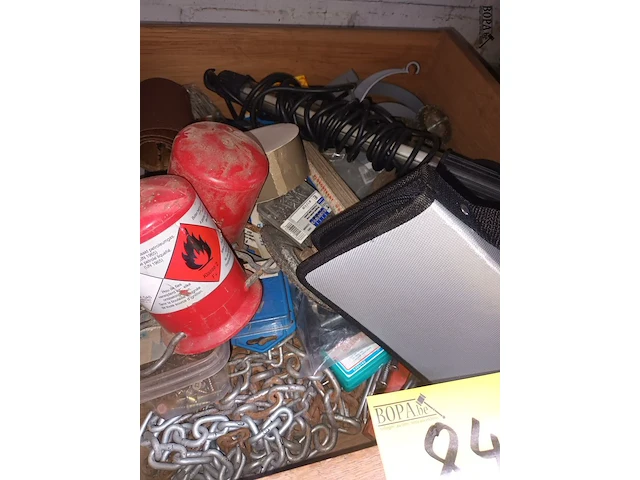 Lot 84 - doe-het-zelf materiaal - afbeelding 4 van  4