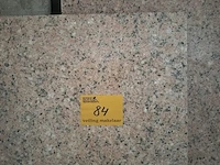 Lot 84 - keukenbladen en marmeren blad - afbeelding 2 van  3